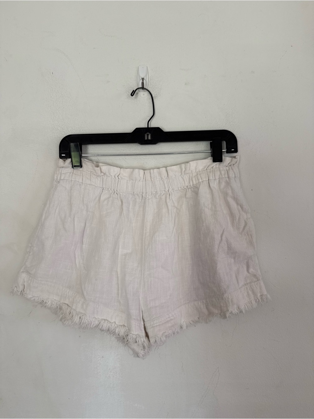 Urban Outfitters Womens Linen Blend Elastic Waist Frayed Hem Boho Ivory Shorts M
